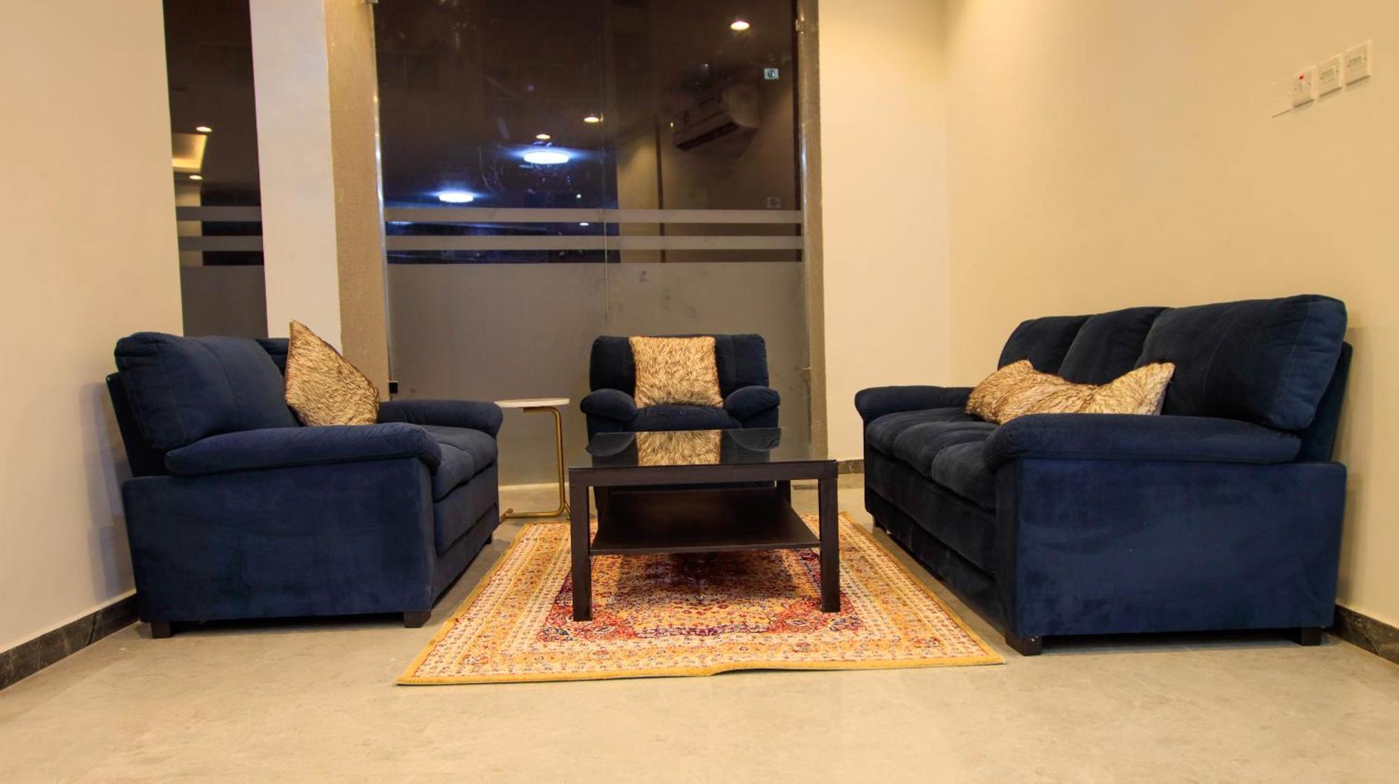 Star Night Furnished Apartments Kuwait City Exterior foto