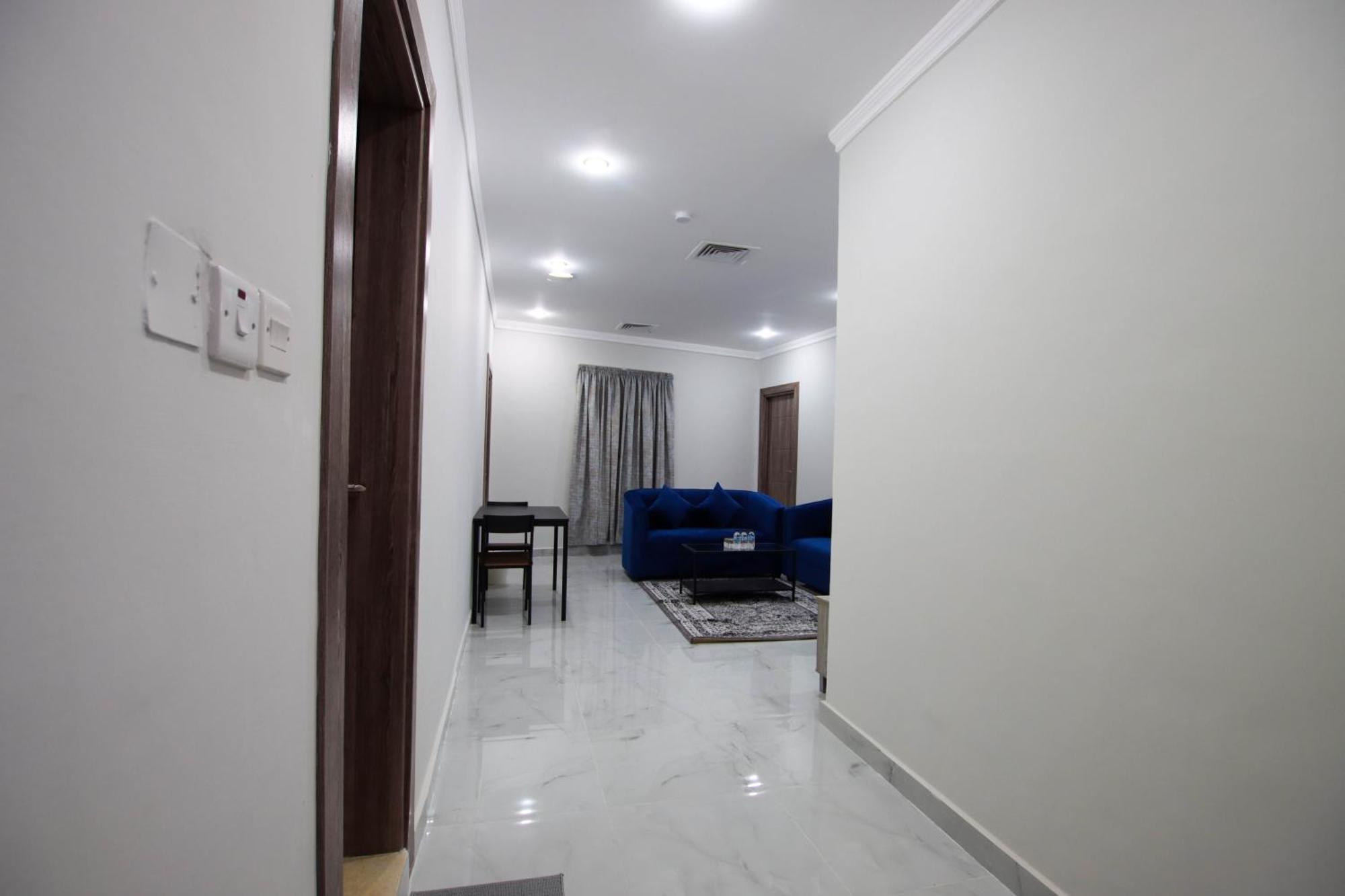 Star Night Furnished Apartments Kuwait City Exterior foto